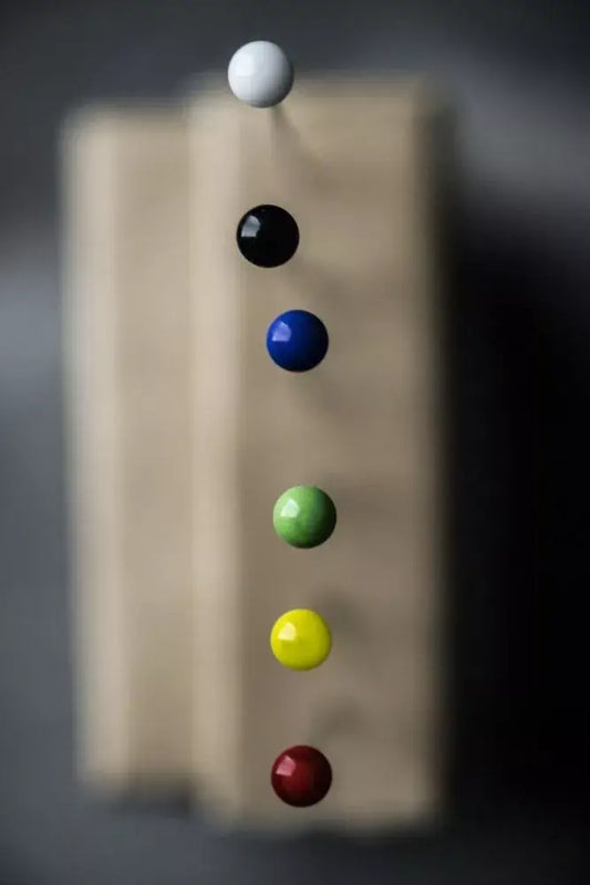 Glass Headed Pins by Merchant & Mills