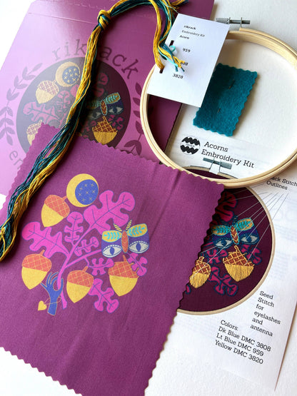 Acorns Embroidery Kit