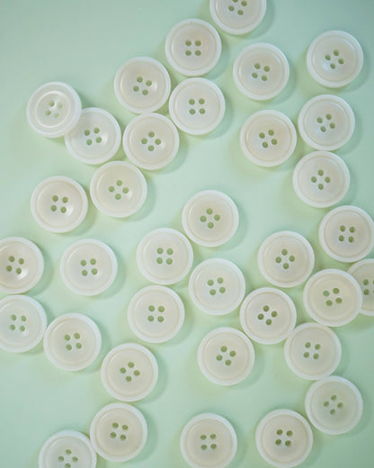 Milk 3/4" Corozo Nut Buttons