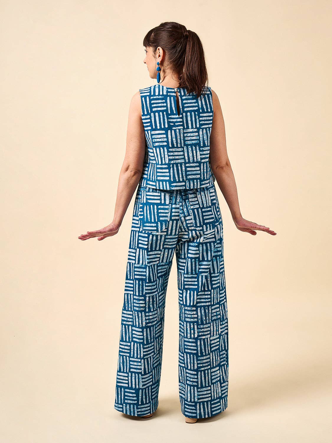 Sepia Pants + Shorts Sewing Pattern - Closet Core