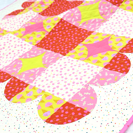 Gingham Glitz Quilt Paper Pattern by Holly Clarke Design
