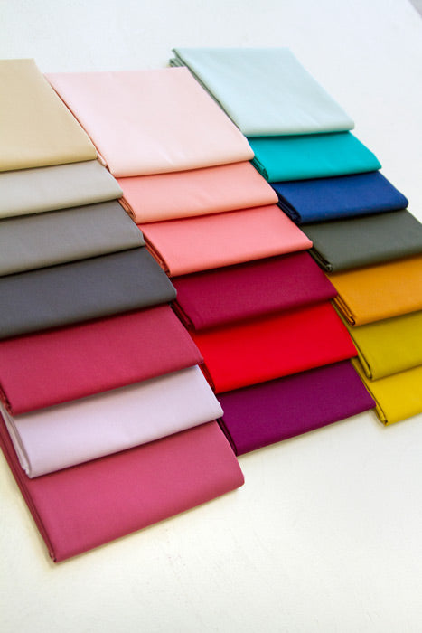 AGF Premium Cotton PURE Solids - PE 496 Crystalline