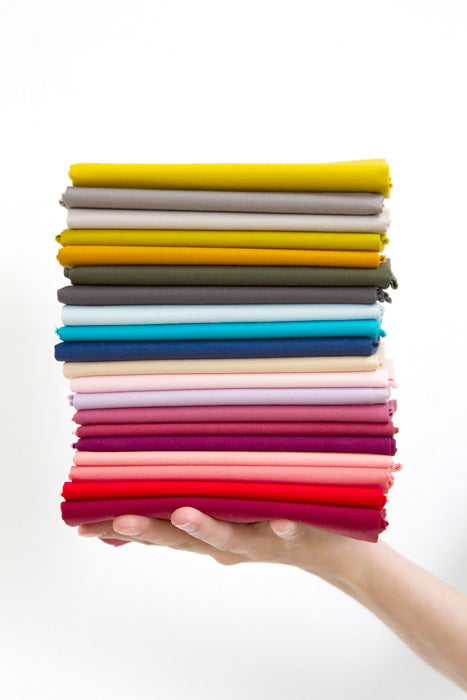 AGF Premium Cotton PURE Solids - PE 496 Crystalline
